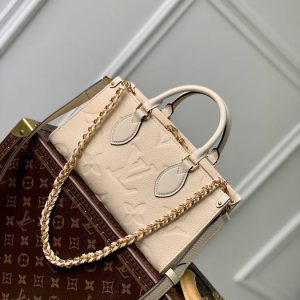 Beige yupoo Top quality