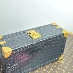 Black yupoo Top quality