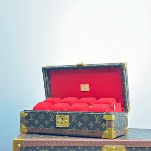 Brown yupoo Top quality