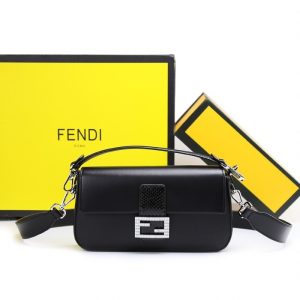 Fendi-Tote-Bag-Black-01A-2