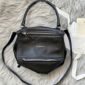 yupoo-Tote-bag-with-sleek-design-Black-01A-2