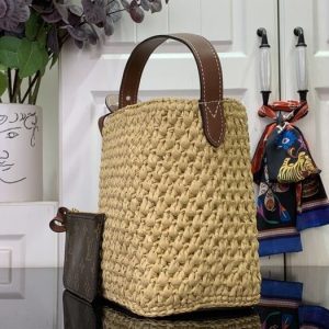 Beige yupoo Top quality