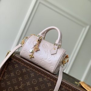 Beige yupoo Top quality