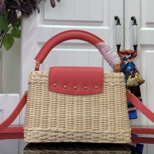 Beige yupoo Top quality