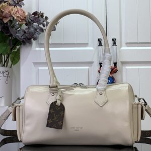 Beige yupoo Top quality