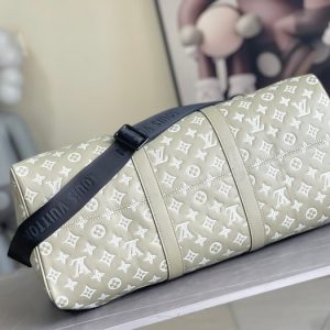 Beige yupoo Top quality