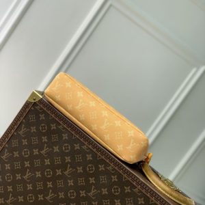 Beige yupoo Top quality