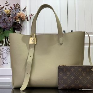 Beige yupoo Top quality