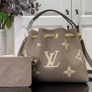 Beige yupoo Top quality