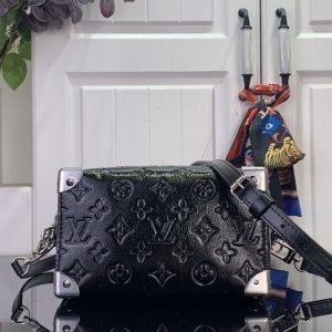 Black yupoo Top quality