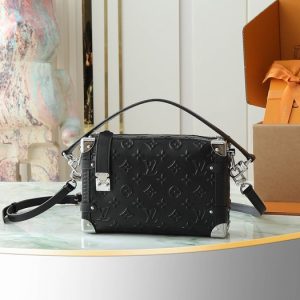 Black yupoo Top quality