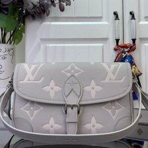 Grey yupoo Top quality