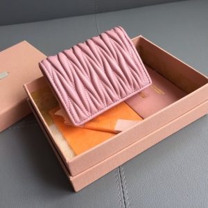 Miu-Miu Pink Beige Latest styles 2026 Bags