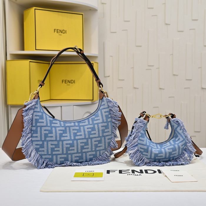 Fendi-Tote-Bag-with-Stylish-Features-Blue-01A-2