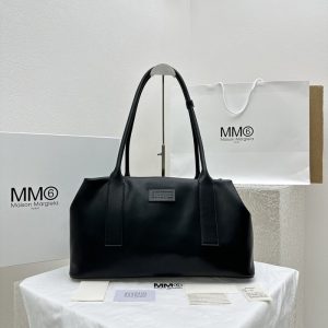 Miu-Miu Black Latest styles 2026 Bags