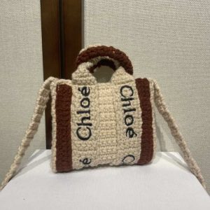 Chloe-Tote-Bag-with-Stylish-Traits-Brown-01A