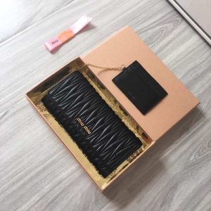 Miu-Miu Black Latest styles 2026 Bags