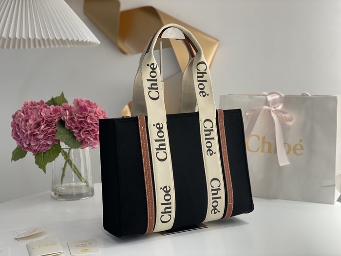 Chloe-Tote-bag-with-stylish-traits-Black-01A