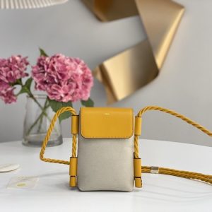 Chloe-Tote-style-40-Beige-01A