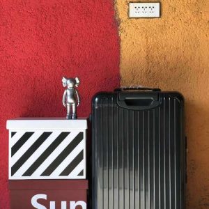 Rimowa Black suitcase Bags yupoo