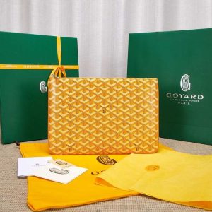 yupoo-BagTypeTote-Canvas-Bag-with-Signature-Pattern-Yellow-01A