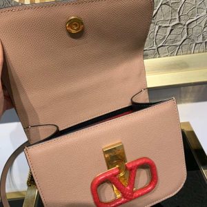 Valentino Tan Yupoo Bags No1 Quality