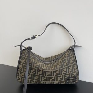 Fendi-Tote-bag-with-sleek-design-Brown-01A
