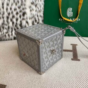 yupoo-BagTypeTote-Square-Shape-Tote-with-Signature-Patterns-Grey-01A