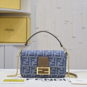 Fendi-Tote-bag-with-stylish-design-traits-Blue-01A