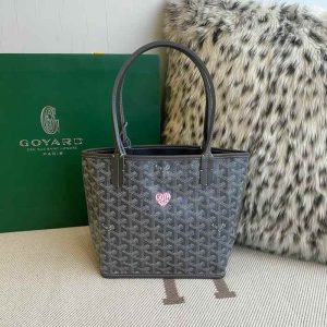 yupoo-BagTypeTote-Stylish-and-Functional-Tote-with-Durable-Material-Grey-01A