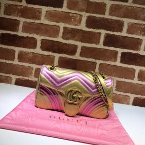 Gucci-BagTypeTote-Chevrons-design-Pink-01A