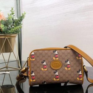 Gucci-Crossbody-BagTypeTote-with-adjustable-shoulder-strap-and-spacious-design-Brown-01A