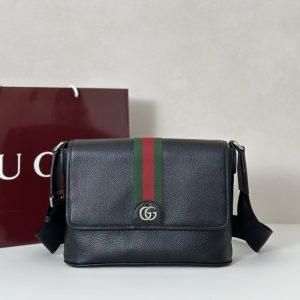 gucci-BagTypeCrossbody-Bag-with-versatile-functionality-Black-01A