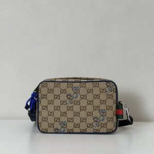 gucci-BagTypeTote-Canvas-Crossbody-Bag-Beige-01A