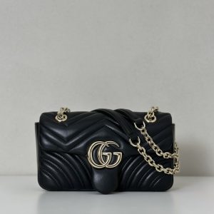 gucci-BagTypeTote-Chevron-Quilted-Leather-Black-01A