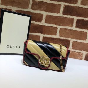 gucci-BagTypeTote-Leather-Tote-with-chic-stripes-Black-01A