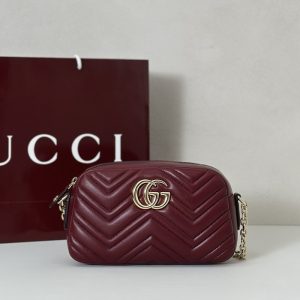 gucci-BagTypeTote-Quilted-Crossbody-Burgundy-01A