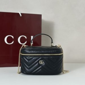 gucci-BagTypeTote-Quilted-Mini-Bag-Black-01A