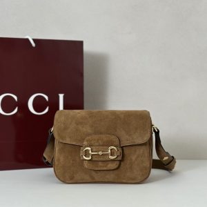 gucci-BagTypeTote-Suede-Bag-with-sophisticated-detailing-Tan-01A