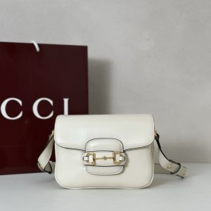 gucci-BagTypeTote-compact-bag-with-elegant-design-White-01A