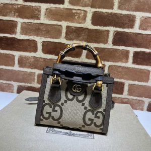 gucci-BagTypeTote-designer-tote-bag-with-structured-silhouette-Brown-01A
