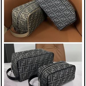 Fendi-Tote-bag-with-stylish-traits-Grey-01A