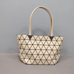 Issey-Miyake Beige 1:1
