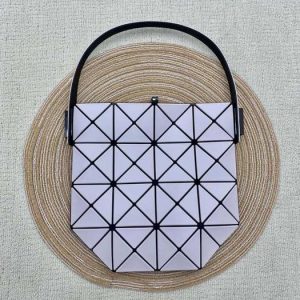 Issey-Miyake Grey 1:1