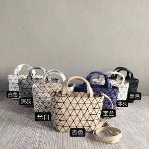 Issey-Miyake Beige 1:1