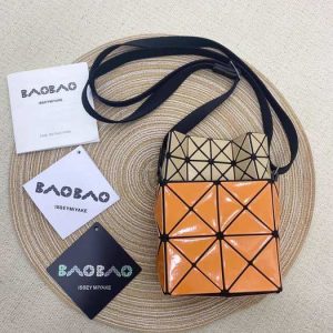 Issey-Miyake Orange 1:1