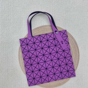 Issey-Miyake Black 1:1