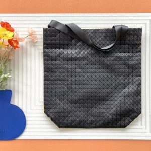 Issey-Miyake Grey 1:1