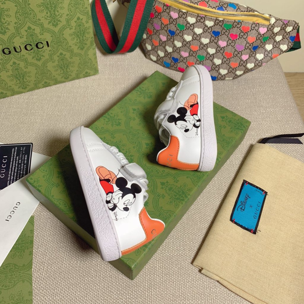 Gucci Disney Mickey Mouse White Kids’ Sneakers with Velcro F