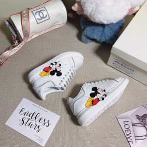 Mickey Mouse White Sneakers for Kids Casual Cartoon Style